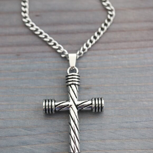 Cross Pendant Cuban Chain Necklace Silver Stainless Steel - Picture 3 of 3